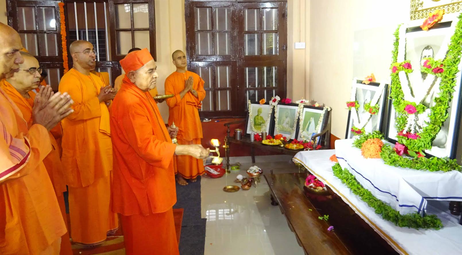 ಹಣ ಗಳಿಕೆಯ ಆತುರದಲ್ಲಿ ಶಾಂತಿಯನ್ನು ಕಳೆದುಕೊಳ್ಳುತ್ತಿದ್ದೇವೆ : ಶ್ರೀಗೌತಮಾನಂದಜೀ ಮಹರಾಜ್